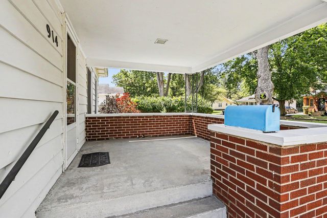 914 Dayton Avenue, Kalamazoo, MI 49048