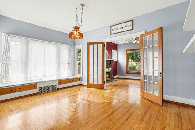 914 Dayton Avenue, Kalamazoo, MI 49048