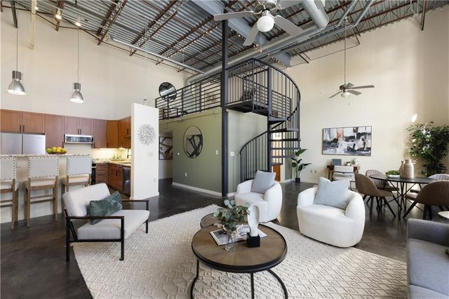 572 Edgewood Avenue NE 301, Atlanta, GA 30312