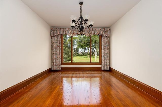 8894 SSR-Z Highway, Trimble, MO 64492
