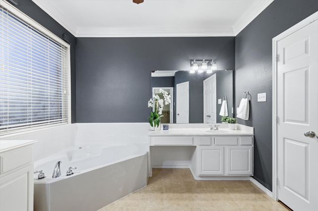 6613 Creek Bend, Rowlett, TX 75089