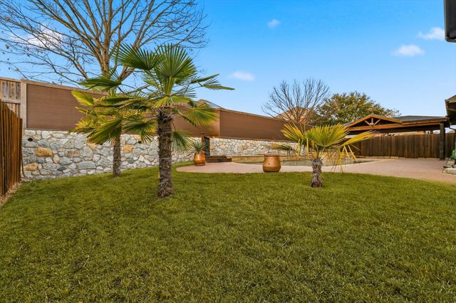 6613 Creek Bend, Rowlett, TX 75089