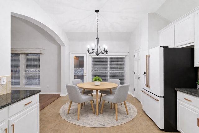 6613 Creek Bend, Rowlett, TX 75089