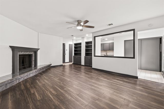 6711 Vanlynn Lane, Houston, TX 77084