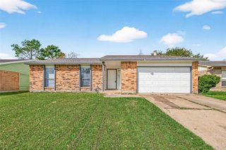 6711 Vanlynn Lane, Houston, TX 77084