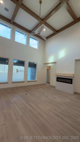 16607 E 41st Place S, Tulsa, OK 74134