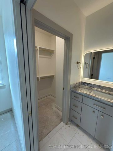 16607 E 41st Place S, Tulsa, OK 74134