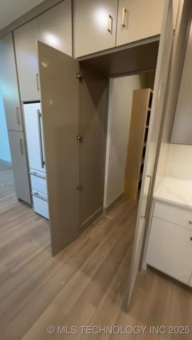 16607 E 41st Place S, Tulsa, OK 74134