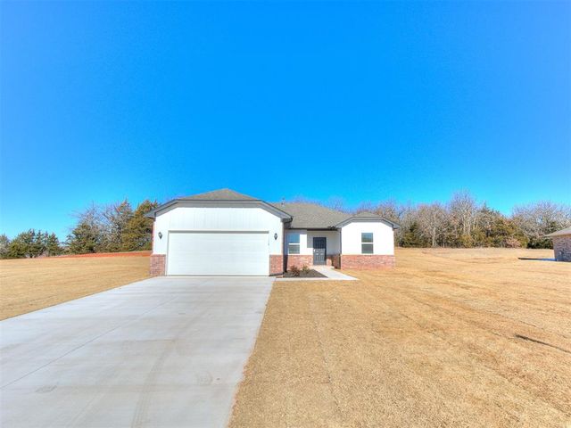 4832 Firewood Circle, Guthrie, OK 73044