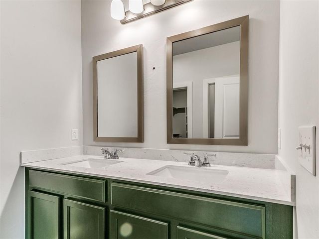 4832 Firewood Circle, Guthrie, OK 73044