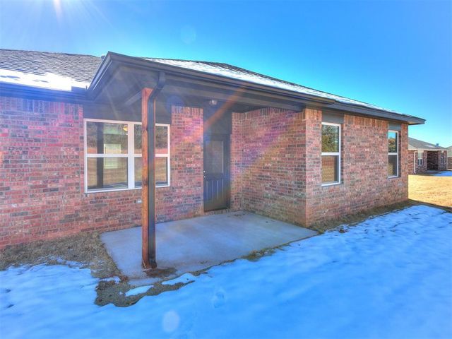 4832 Firewood Circle, Guthrie, OK 73044