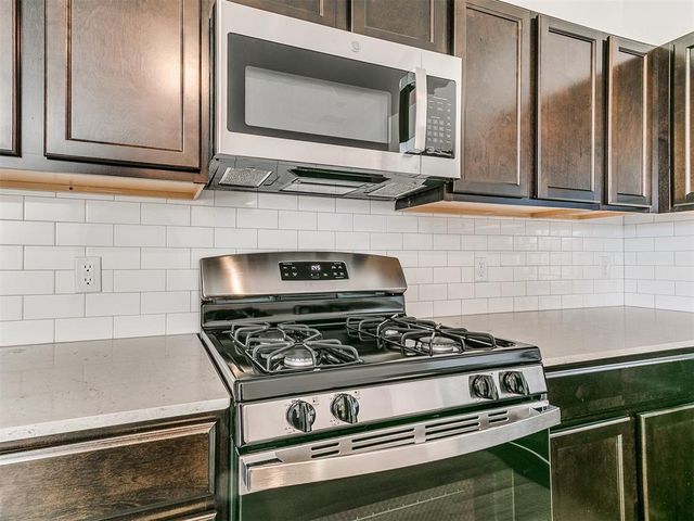 4832 Firewood Circle, Guthrie, OK 73044