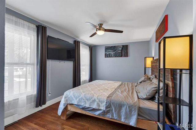 1533 Sherman Drive, St Charles, MO 63303
