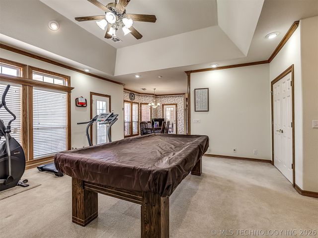 11 Longacre Drive, Ramona, OK 74061
