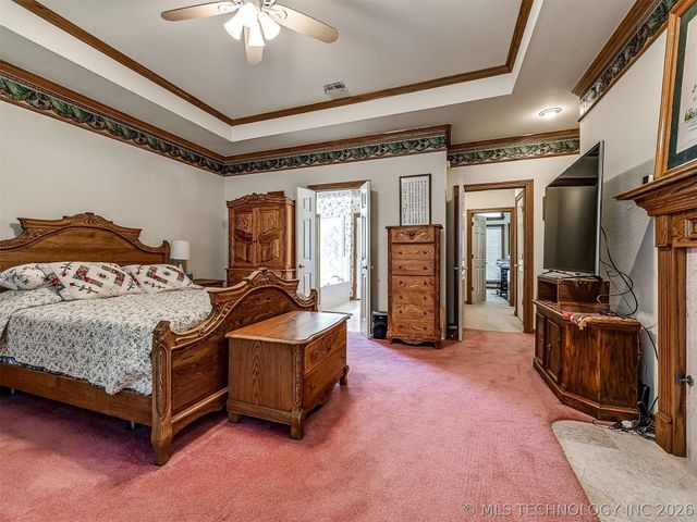 11 Longacre Drive, Ramona, OK 74061