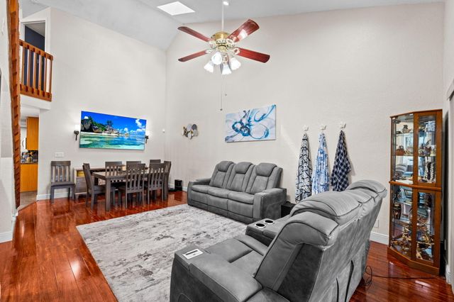 8467 NW 78th Court, Tamarac, FL 33321