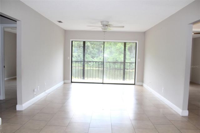 7504 TIMBERSTONE DRIVE 13G, Tampa, FL 33615