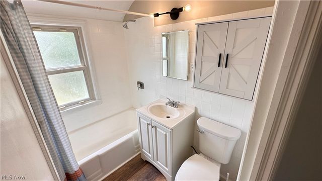 21610 Crystal Avenue, Euclid, OH 44123