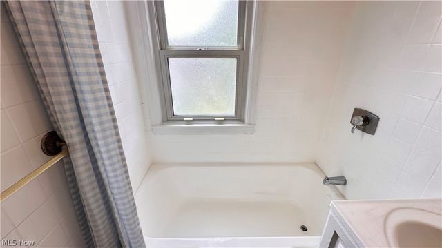 21610 Crystal Avenue, Euclid, OH 44123