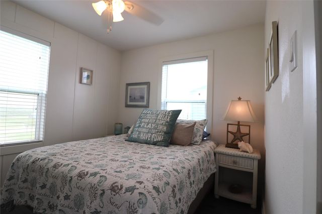 1771 Private Road 675, Sargent, TX 77414