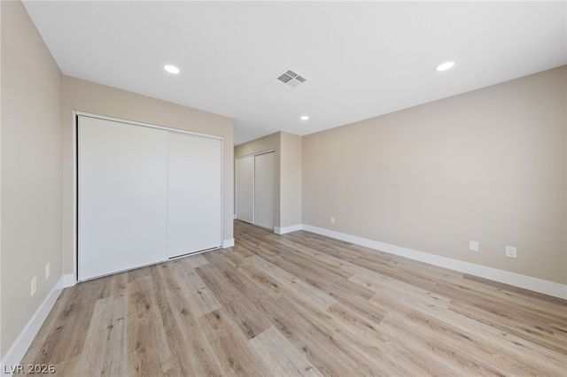 7627 Kalmalii Avenue, Las Vegas, NV 89147