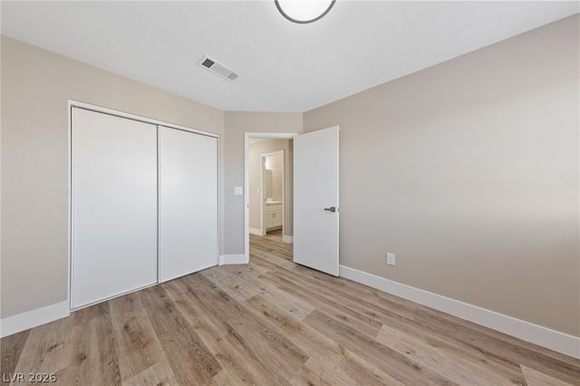 7627 Kalmalii Avenue, Las Vegas, NV 89147