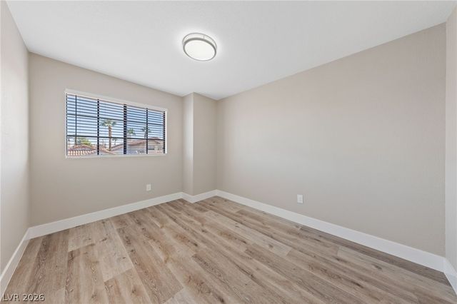 7627 Kalmalii Avenue, Las Vegas, NV 89147
