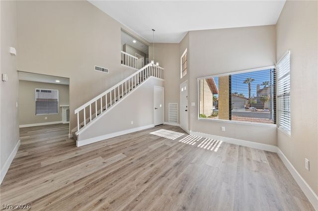 7627 Kalmalii Avenue, Las Vegas, NV 89147