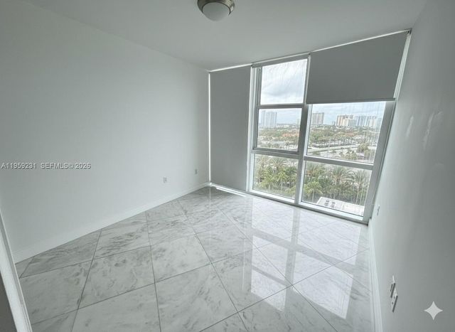 18201 Collins Ave 801, Sunny Isles Beach, FL 33160