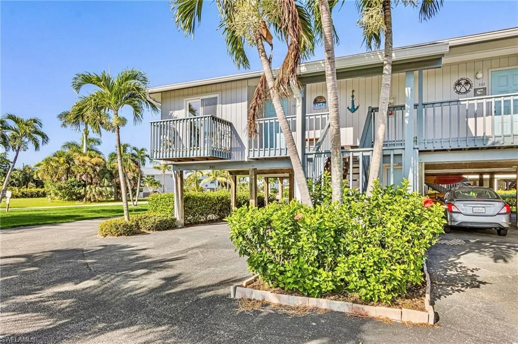 16385 Boyce DR 301, BOKEELIA, FL 33922 — photo 4