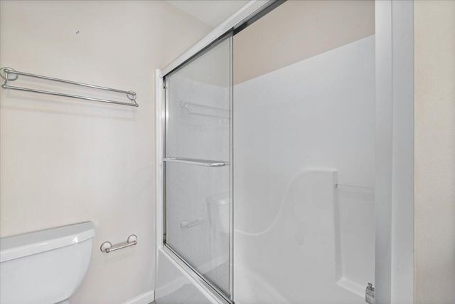 112 JACKSON CIR, Radford, VA 24141