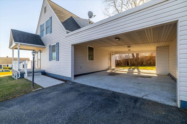 112 JACKSON CIR, Radford, VA 24141