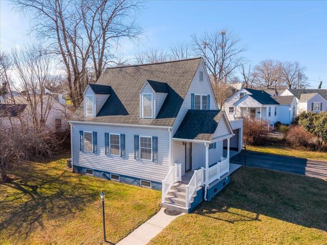 112 JACKSON CIR, Radford, VA 24141