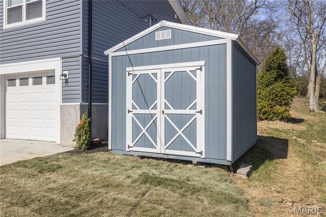 902 Forest Avenue, Valley Park, MO 63088