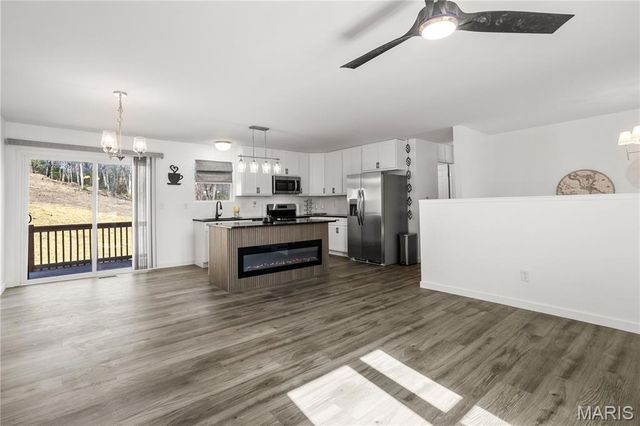 902 Forest Avenue, Valley Park, MO 63088