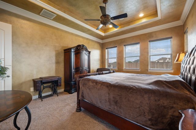 1131 Fountain Creek Boulevard, Pottsboro, TX 75076