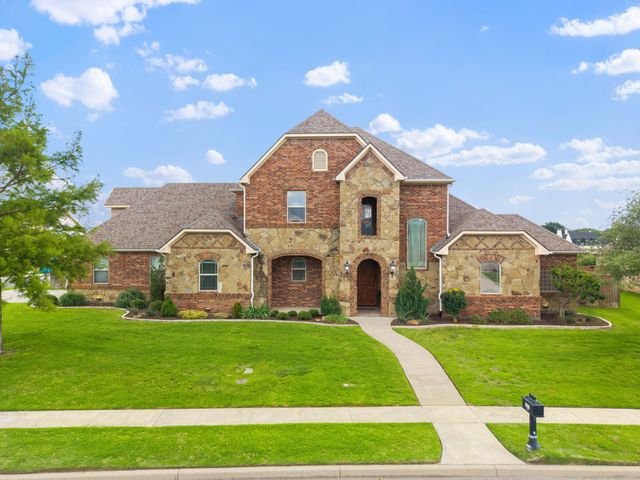 1131 Fountain Creek Boulevard, Pottsboro, TX 75076