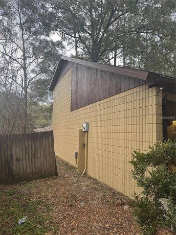 4313 SW 68 TERRACE, Gainesville, FL 32608
