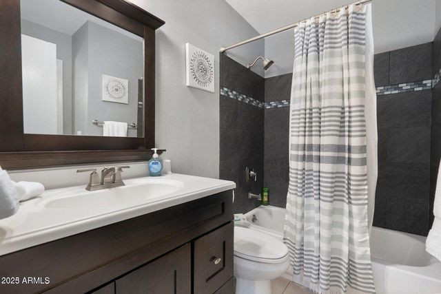 6921 E Osborn Road Unit D, Scottsdale, AZ 85251