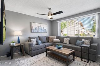 6921 E Osborn Road Unit D, Scottsdale, AZ 85251