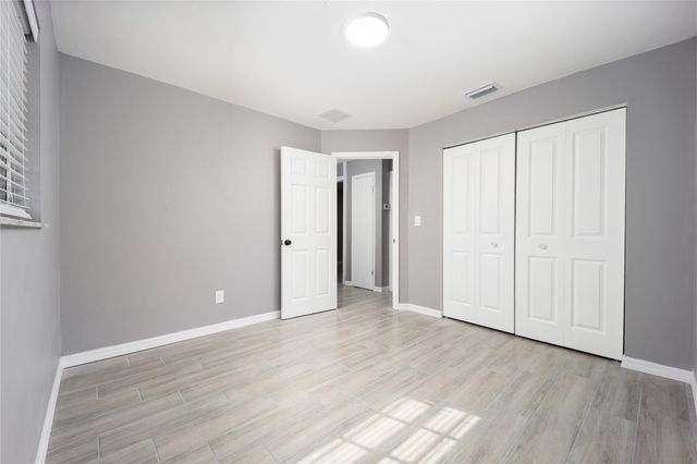 914 SE 9th St, Stuart, FL 34994