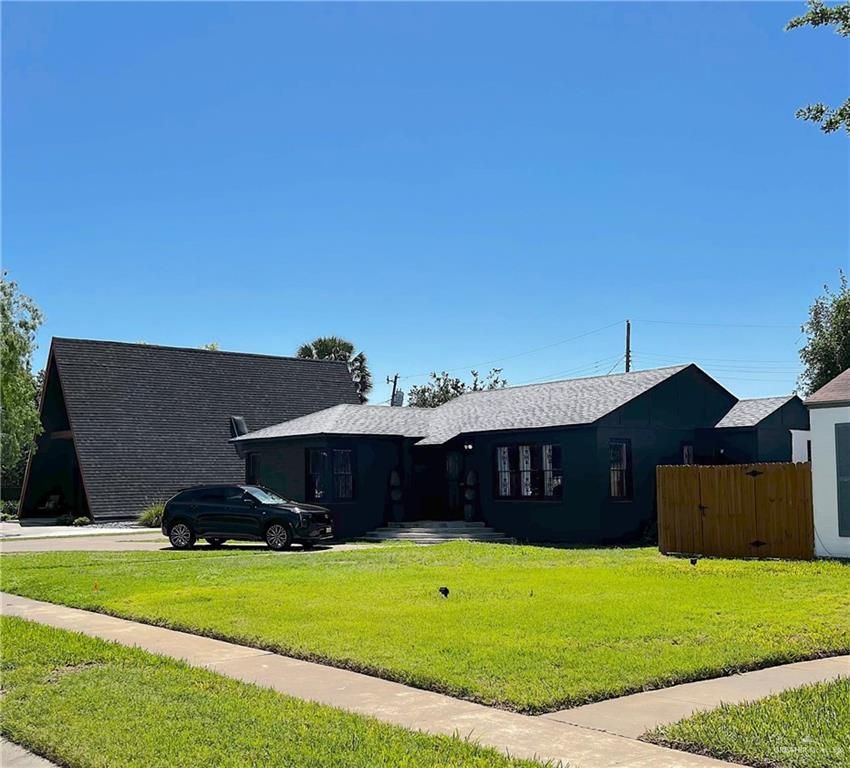 1113 W Maple Avenue, Mcallen, TX 78501