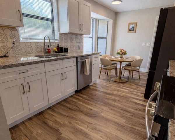 1413 SANDALWOOD DRIVE, Plant City, FL 33563