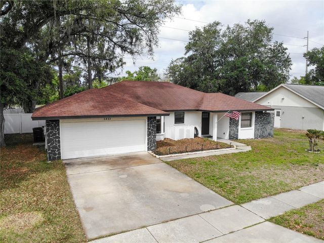 1413 SANDALWOOD DRIVE, Plant City, FL 33563