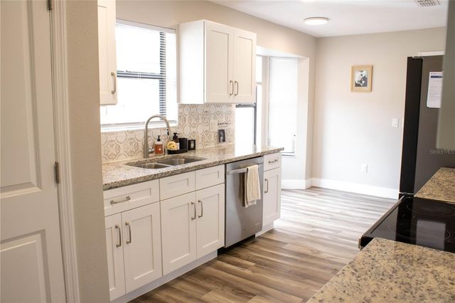 1413 SANDALWOOD DRIVE, Plant City, FL 33563