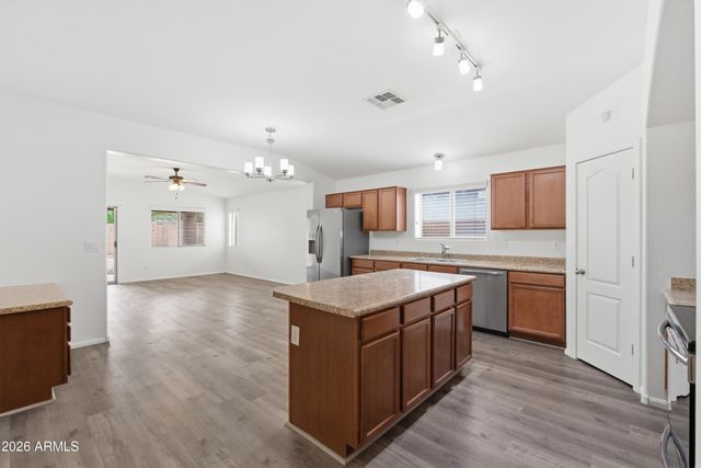 3890 E GRAPHITE Road, San Tan Valley, AZ 85143