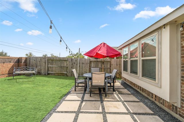 6214 Milbridge Creek Lane, Katy, TX 77493