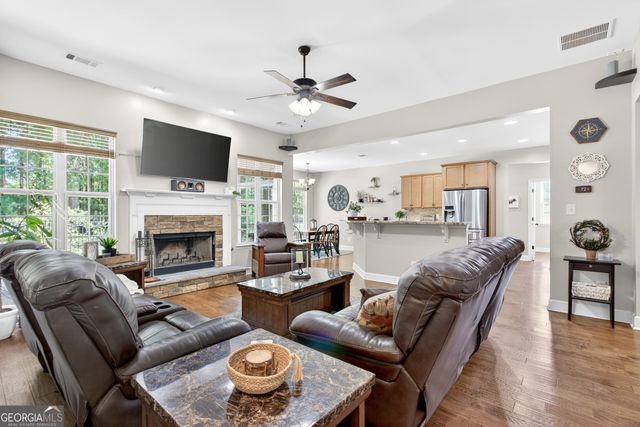 374 Austin Storey Circle, Newnan, GA 30263