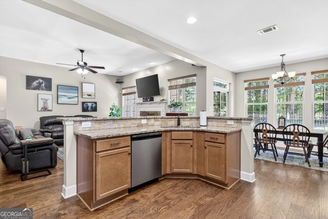 374 Austin Storey Circle, Newnan, GA 30263