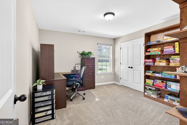 374 Austin Storey Circle, Newnan, GA 30263